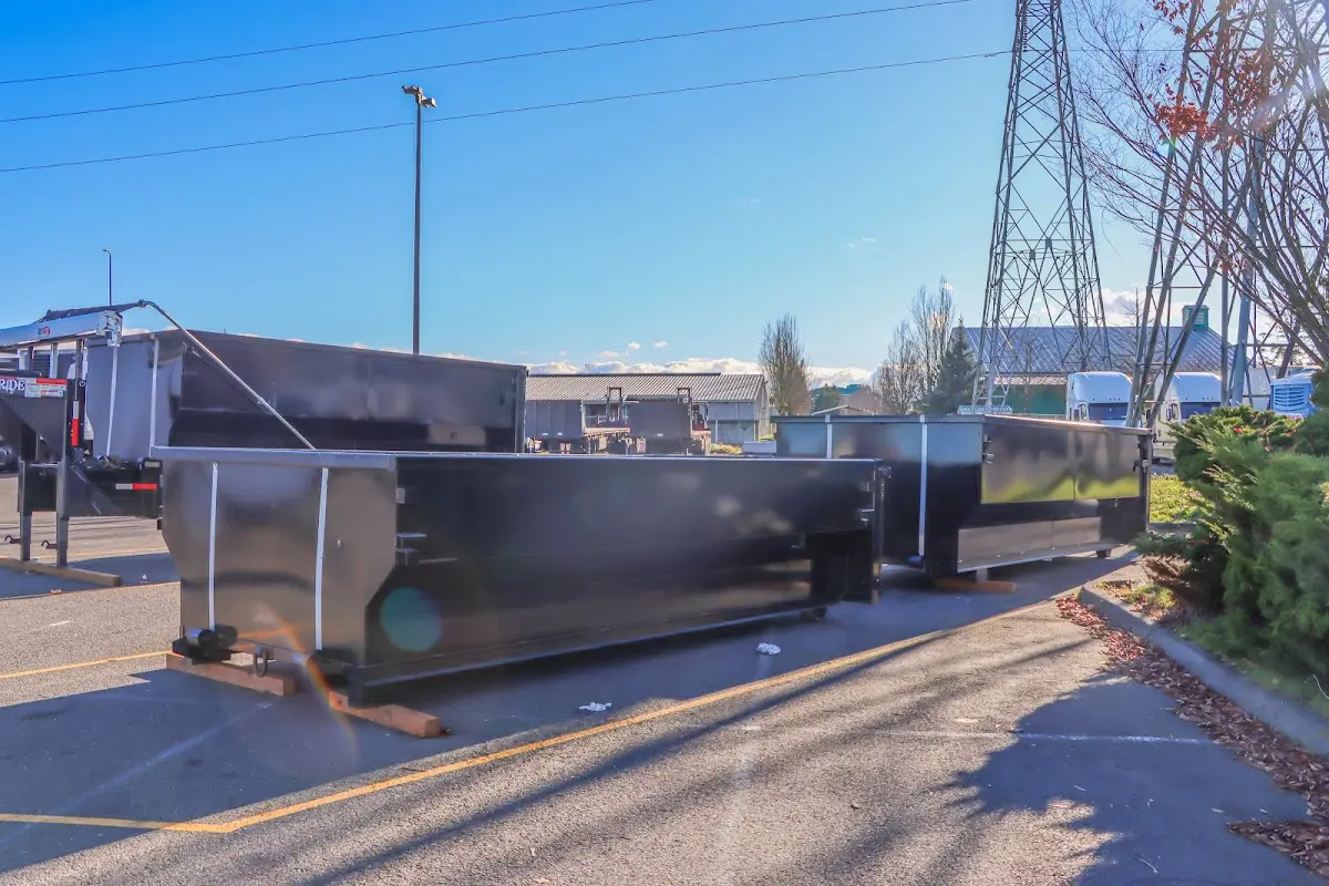 Professional dumpster rental and junk removal service in Calabasas